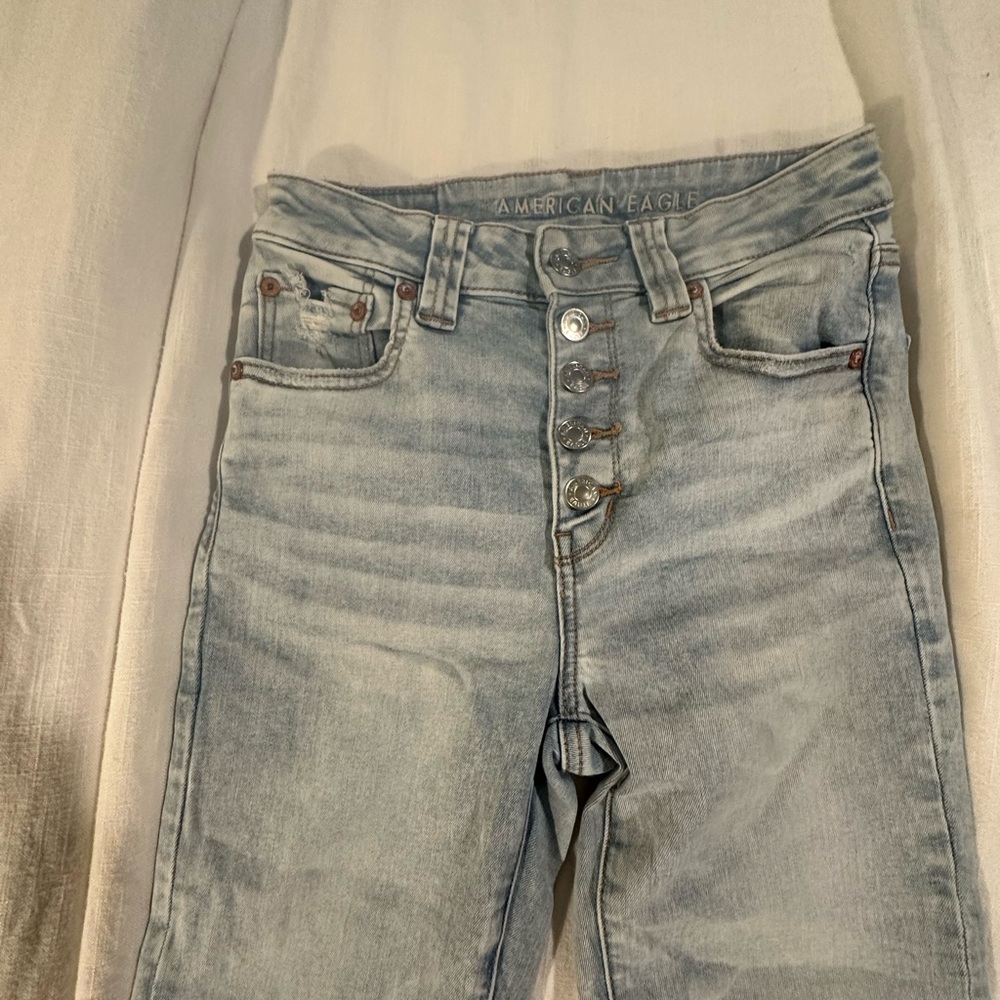 American Eagle Outfitters High Rise Blue Jeans